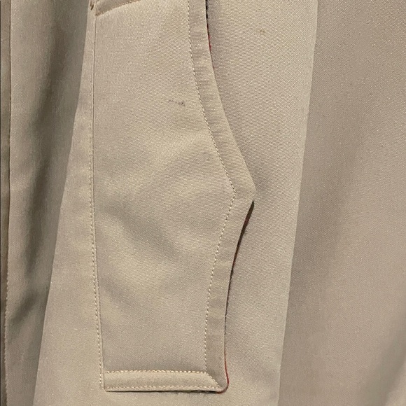 Men's Beige Trench Coat with Plaid Lining - Picture 10 of 12